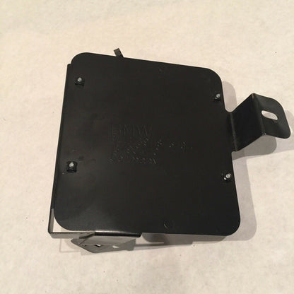 84.21 6918520-02 BMW 745 E65 MOTOROLA AMPLIFIER COMPENSATOR 2002 2003 2004 2005 OEM