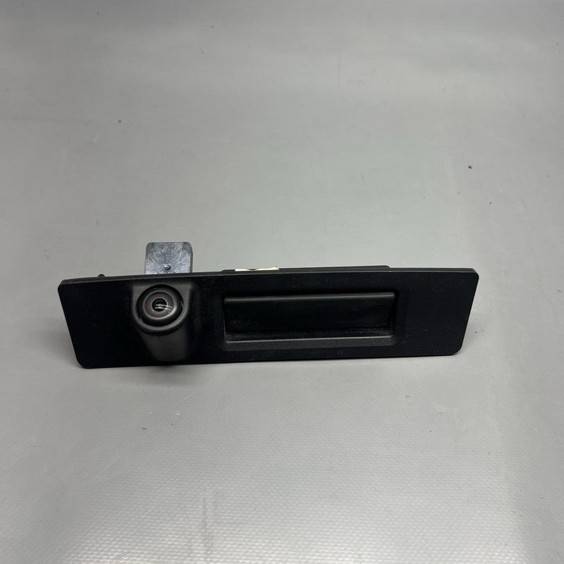 1095949-65-D TESLA MODEL 3 TRUNK HANDLE RELEASE BOTTON 2017 2018 2019 2020 2021 2022 2023 OEM