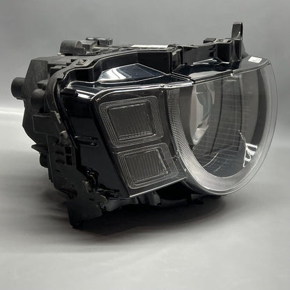 L8B2-13W029-FF LAND ROVER DEFENDER HEADLIGHT RIGHT PASSENGER LED 2020 2021 2022 L8B2-13W029-FF