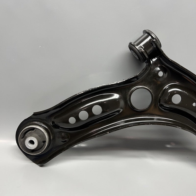 5QM407151B VOLKSWAGEN JETTA LOWER CONTROL ARM RIGHT FRONT 2019 2020 OEM 5QM407151B