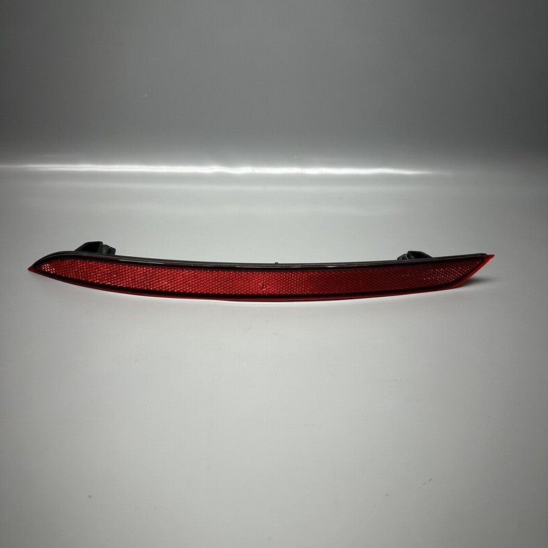 31468556 VOLVO XC90 BUMPER REFLECTOR LEFT REAR 2016 2017 2018 2019 2020 OEM 31468556