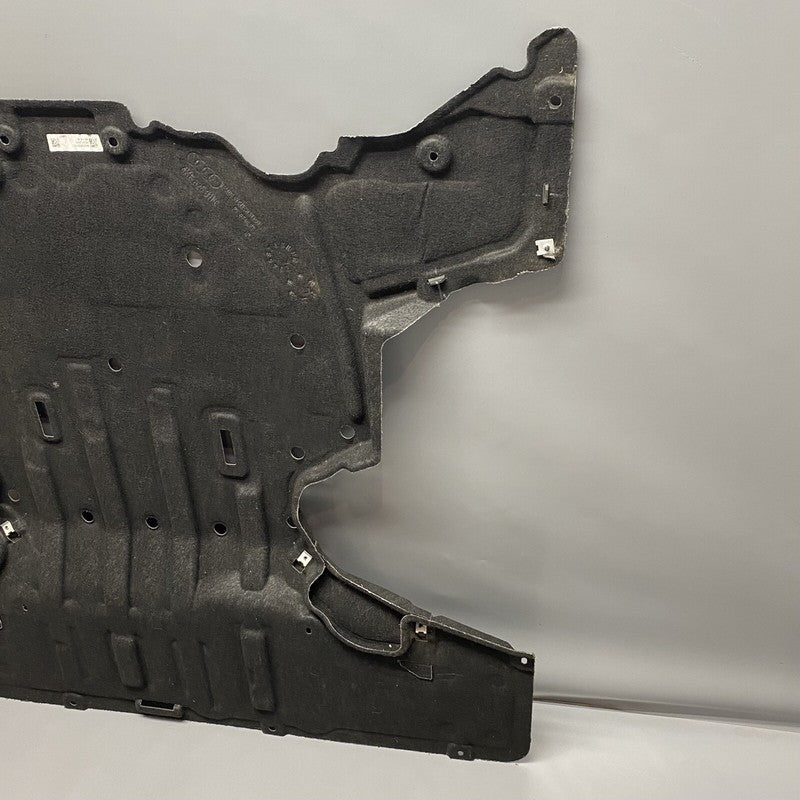 4KE825311C AUDI E TRON UNDERBODY TRIM 2019 2020 2021 OEM 4KE825311C