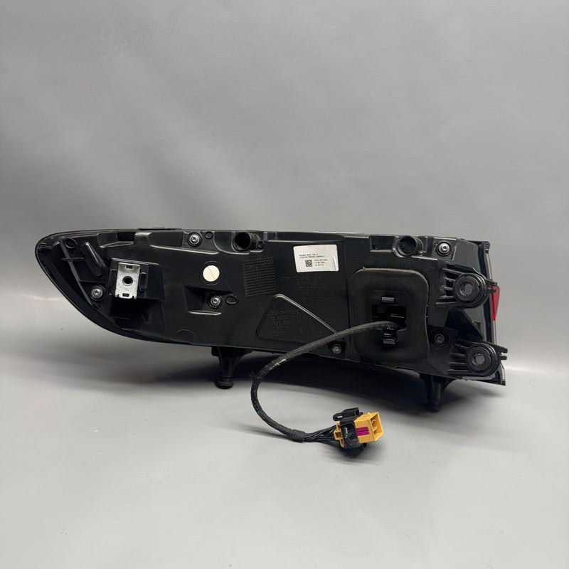 PORSCHE MACAN GTS TAIL LIGHT RIGHT PASSENGER 2019-2021 2022 2023 2024 