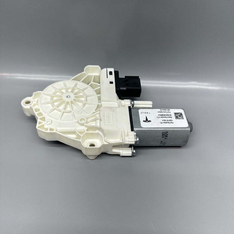 1526797-00-E TESLA MODEL Y REGULATOR MOTOR RIGHT FRONT 2020 2021 2022 2023 OEM 1526797-00-E