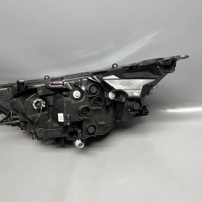 RAV 4 TOYOTA RAV 4 HEADLIGHT RIGHT PASSENGER 2022 2023 2024 LED OEM