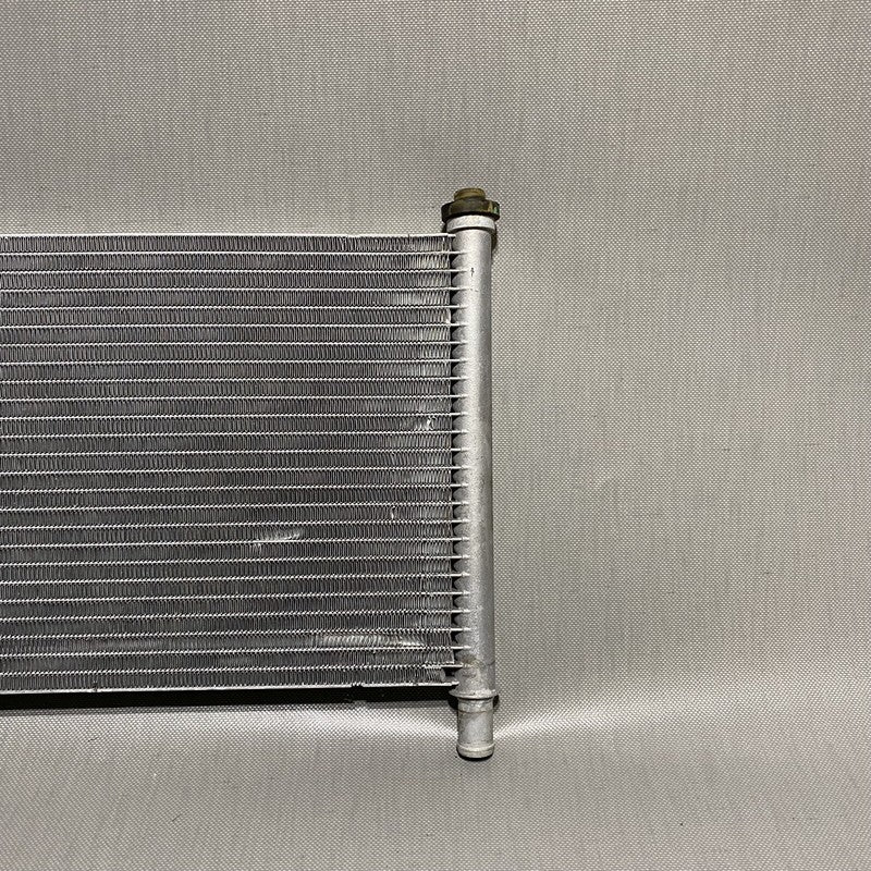 1048498-00-C TESLA MODEL X AC CONDENSER CENTER 1048498-00-C 2015 2016 2017 OEM