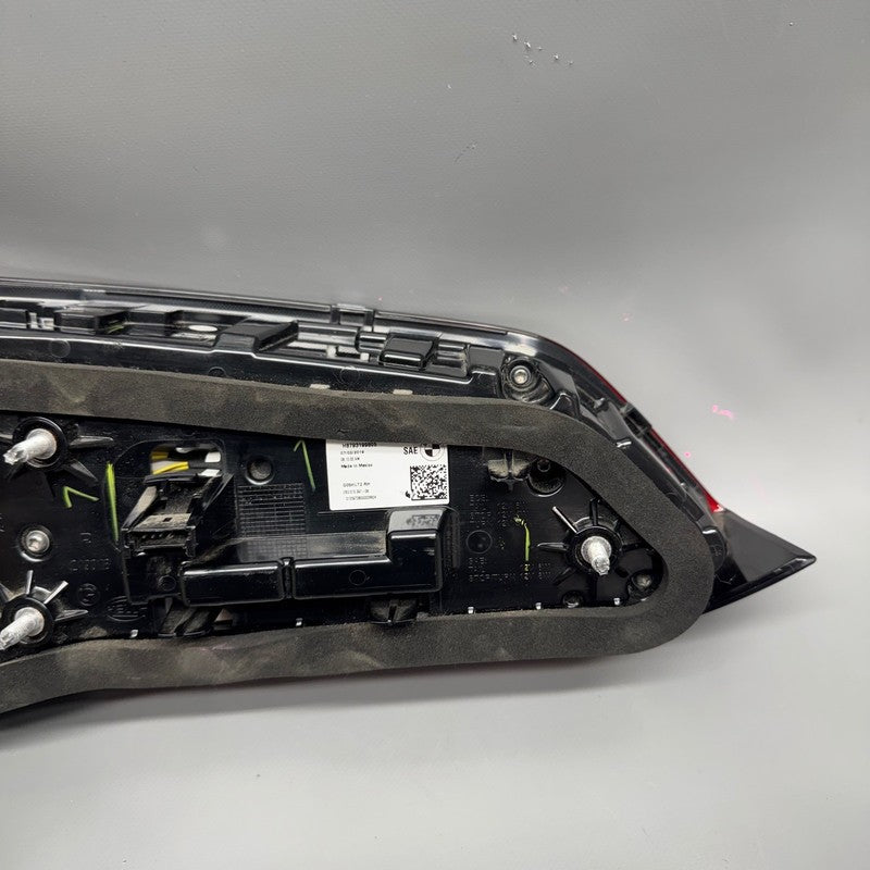 BMW X5 TAIL LIGHT INNER RIGHT PASSENGER LED 2019 2020 2021 2022 2023 O