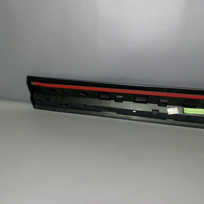 670035235 MASERATI LEVANTE RIGHT FRONT DOOR TRIM MOLDING 2017 2018 2019 OEM 670035235