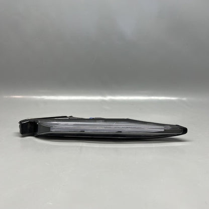 95B953081B PORSCHE MACAN RUN SIGNAL LIGHT LEFT DRIVER 2019 2020 2021 2022 OEM 95B953081B