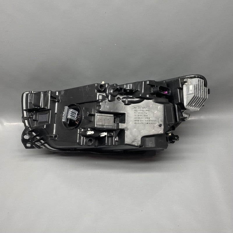 VOLVO XC40 HEADLIGHT RIGHT PASSENGER 32228550 2019 2020 2021 2022 LED 