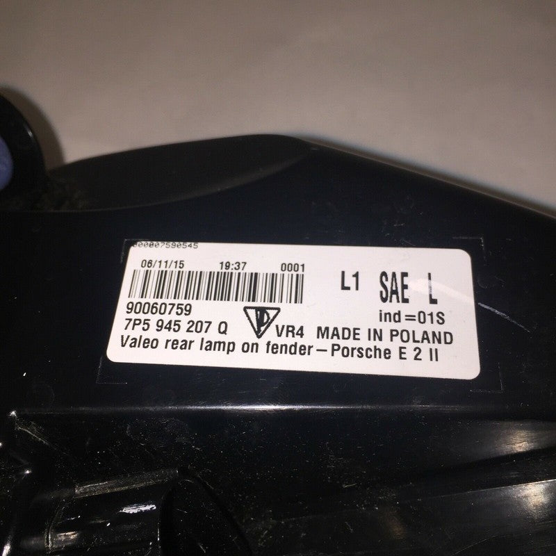 7P5945207Q PORSCHE CAYENNE TAIL LIGHT LEFT DRIVER SIDE 2015 2016 2017 LED OEM