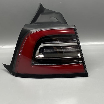 3 TESLA MODEL 3 TAIL LIGHT LEFT DRIVER 2017 2018 2019 2020 2021 LED OEM