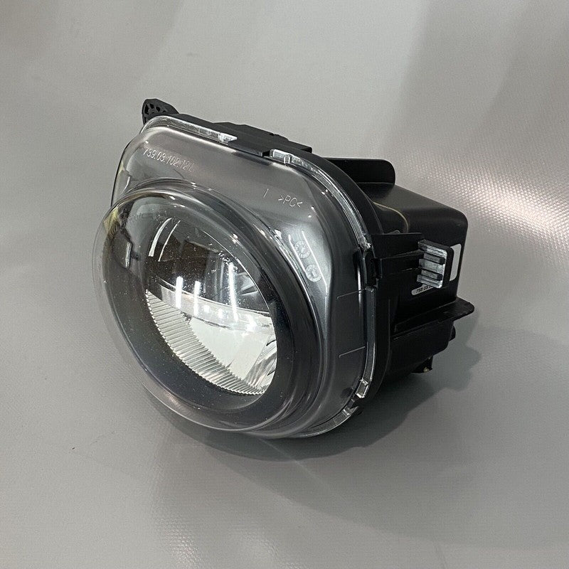 BMW 528 FOG LIGHT LEFT DRIVER SIDE 6317-7311293 2014 2015 2016 OEM