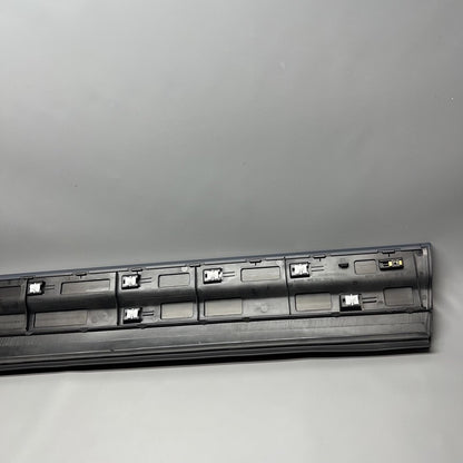 95855978704 PORSCHE CAYENNE DOOR MOLDING LEFT FRONT 2011 12 13 14 15 16 17 2018 95855978704