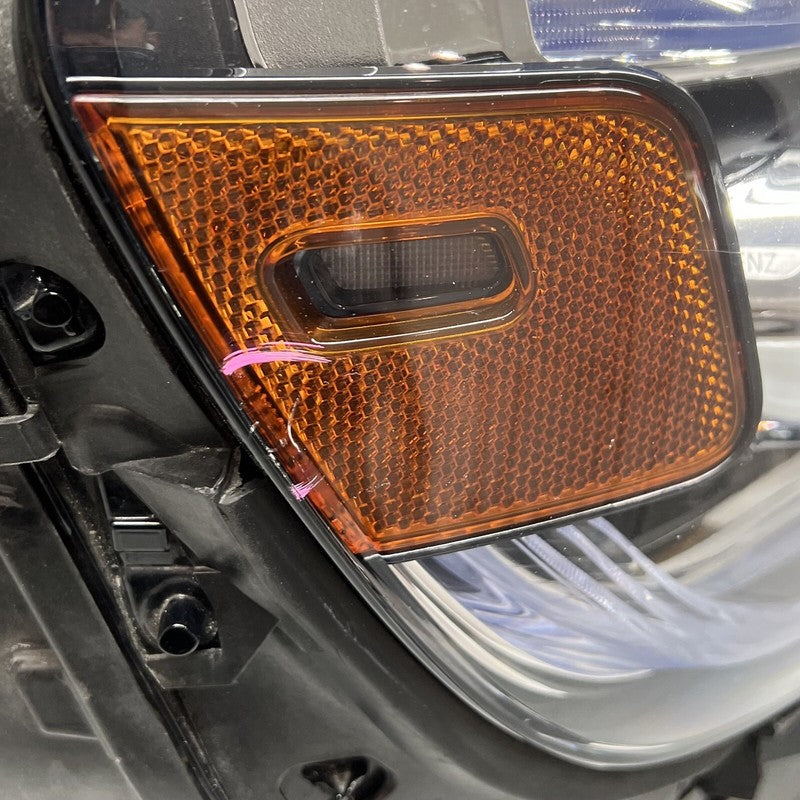 A2479063600 MERCEDES BENZ GLB200 HEADLIGHT RIGHT PASSENGER GLB250 2020 2021 2022 LED OEM 