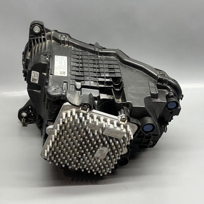 L8B2-13W029-FF LAND ROVER DEFENDER HEADLIGHT RIGHT PASSENGER LED 2020 2021 2022 L8B2-13W029-FF