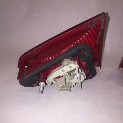 8T0945093 AUDI A5 LEFT AND RIGHT SIDE INNER TAIL LIGHTS 2008 2009 2010 2011 2012 OEM