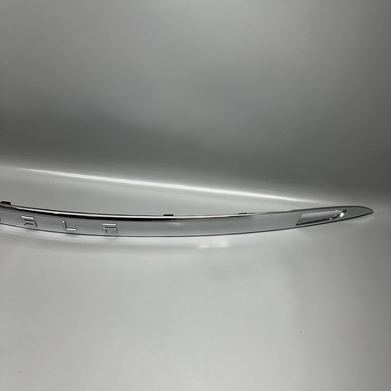 1025776-00-A TESLA MODEL S LIFTGATE CHROME TRIM MOLDING 2012 2013 2014 2015 OEM 1025776-00-A