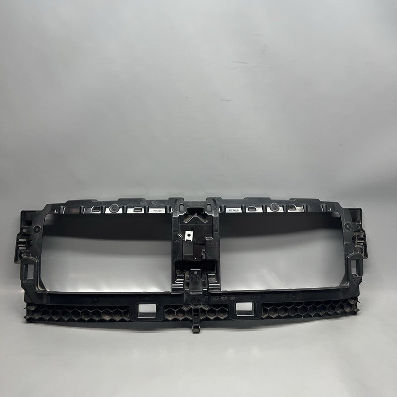 9498817 BMW I4 FRONT AIR SHUTTER FRAME 2022 2023 2024 OEM 9498817