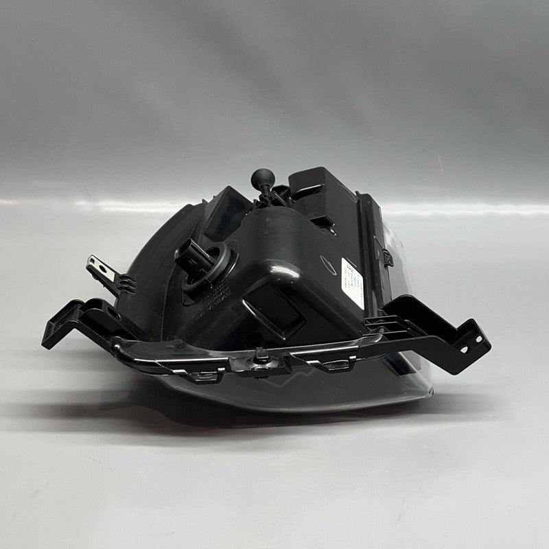 1034327-00-A TESLA MODEL X FOG LIGHT RIGHT PASSENGER 2016 2017 2018 2019 2020 1034327-00-A