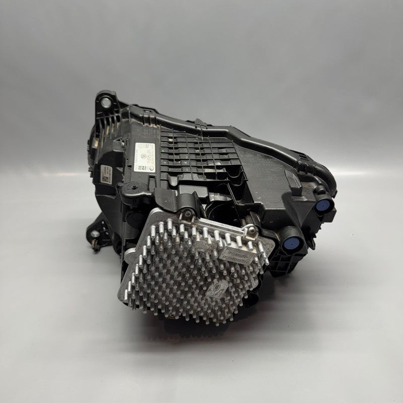 LAND ROVER DEFENDER HEADLIGHT RIGHT PASSENGER 2020 2021 2022 2023 2024