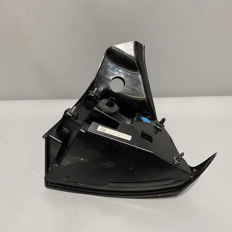 MODEL 3 TESLA MODEL 3 TAIL LIGHT LEFT DRIVER 2017 2018 2019 2020 OEM