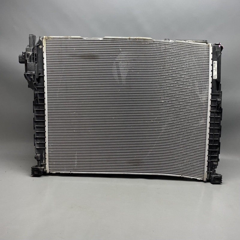 17118743663 BMW 740 RADIATOR FAN ASSEMBLY 17118743663 2016 2017 2018 2019 600 WATT OEM