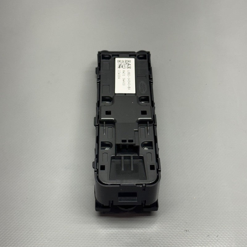 LAND ROVER DEFENDER DOOR SWITCH RIGHT FRONT 2020 2021 2022 2023 2024 2