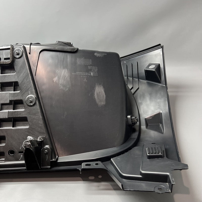 1821260-00-D TESLA CYBERTRUCK FRUNK 2024 2025 OEM 1821260-00-D