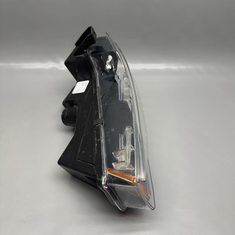 1077391-00-F TESLA MODEL 3 FOG LIGHT LEFT DRIVER 2017 2018 2019 2020 2021 2022 OEM