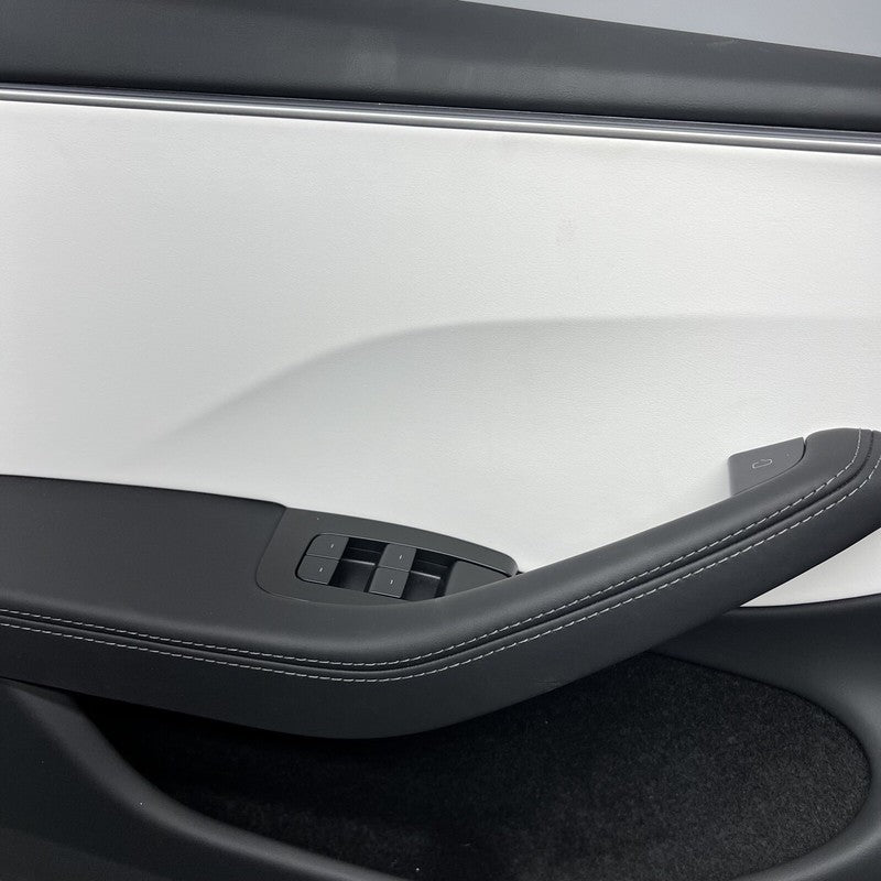 1983174-25-C TESLA MODEL 3 HIGHLAND DOOR PANEL LEFT FRONT 2024 2025 OEM 1983174-25-C