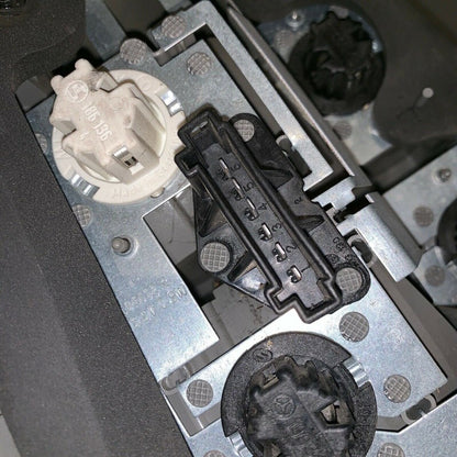 A1708201164 MERCEDES BENZ ML63 ML350 RIGHT PASSENGER TAIL LIGHT 2006 07 2008 OEM A1708201164