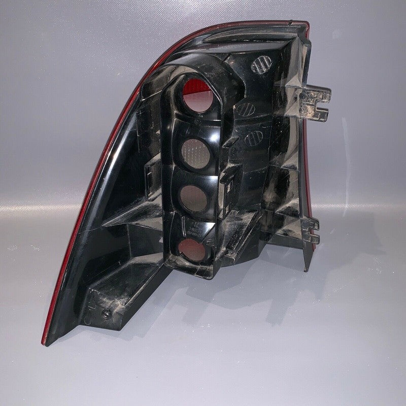 A1638200464 MERCEDES BENZ ML320 ML430 RIGHT SIDE TAIL LIGHT 1998 1999 2000 2001 OEM