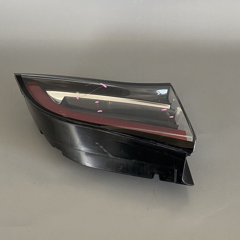 TESLA MODEL 3 INNER TAIL LIGHT LEFT DRIVER 1077401-00-E 2017 2018 2019