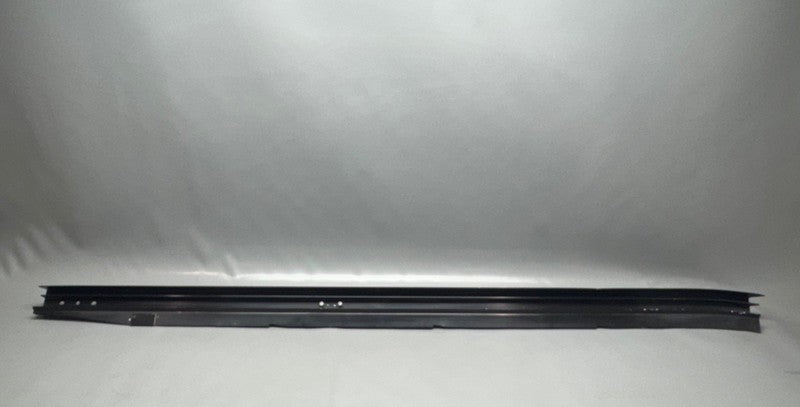 TESLA CYBERTRUCK HORIZONAL GUIDE RAIL LEFT 2024 2025 OEM 1852128-00-D