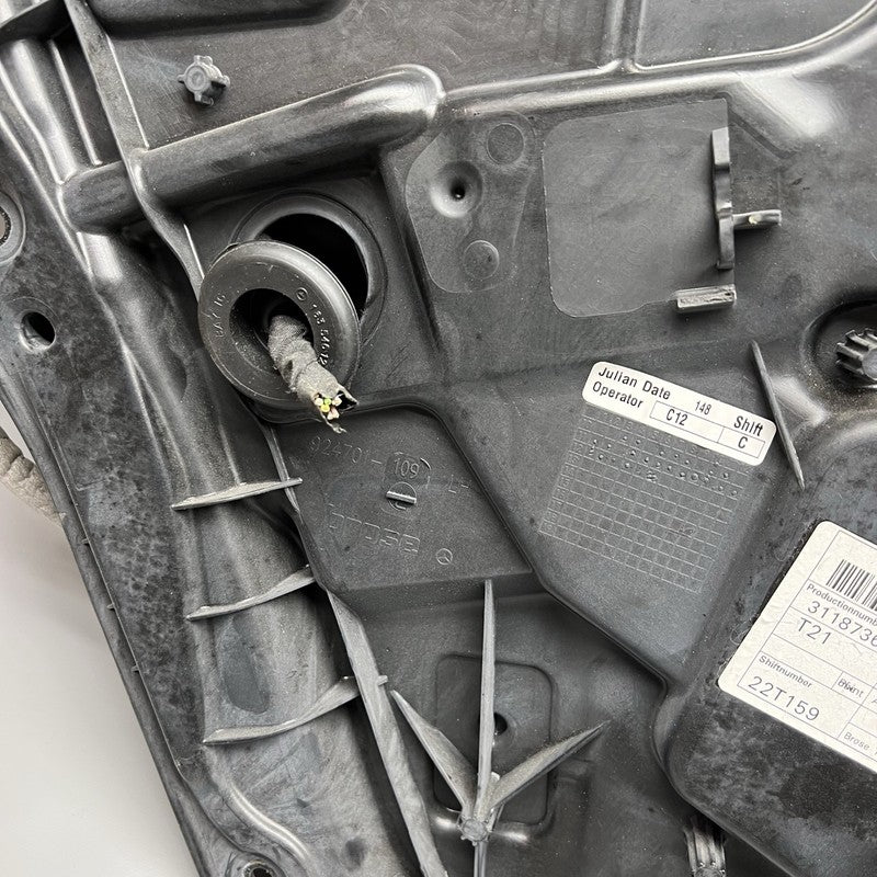 A1667200179 MERCEDES BENZ GL450 DOOR WINDOW REGULATOR LEFT FRONT 2013 2014 2015 2016 OEM