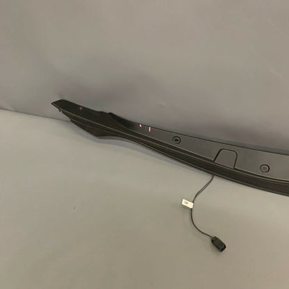 1037559-00-D TESLA MODEL X TRIM MOULDING LEFT SIDE 2015 2016 217 2018 OEM 1037559-00-D