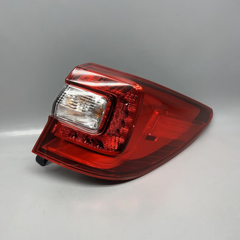 SUBARU OUTBACK TAIL LIGHT RIGHT PASSENGER 2015 2016 2017 2018 2019 OEM