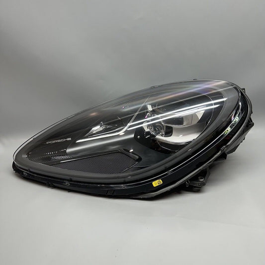 94B941009BD PORSCHE MACAN TURBO HEADLIGHT LEFT DRIVER FULL LED 2019 2020 2021 84B941009BD