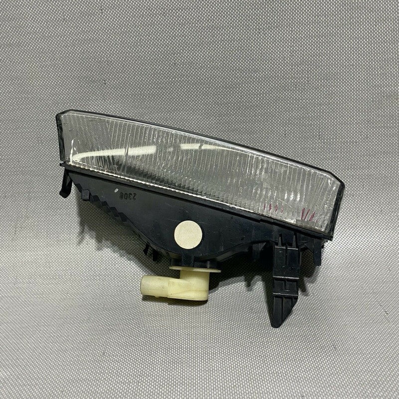 7L5941182 PORSCHE CAYENNE TURN SIGNAL RIGHT SIDE 7L5941182 OEM 2008 2009 2010 LED