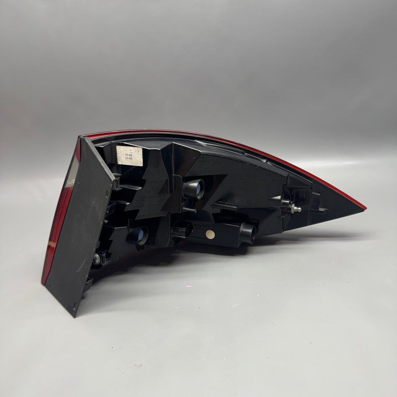 PORSCHE CAYENNE TAIL LIGHT LEFT DRIVER 2011 2012 2013 2014 LED OEM 7P5