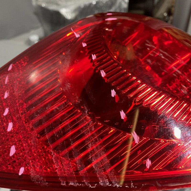 TOYOTA COROLLA TAIL LIGHT LEFT DRIVER INNER AND OUTTER 2005 2006 2007 2008 OEM