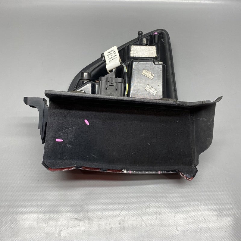 DODGE DURANGO TAIL LIGHT RIGHT PASSENGER 68155948AC 2016 2017 2018 201