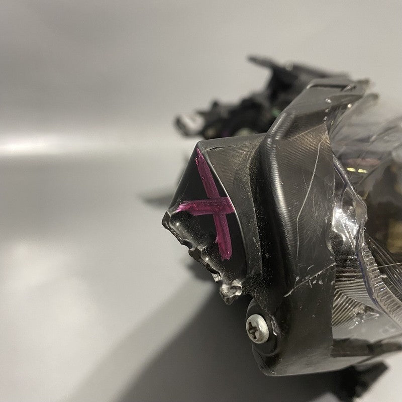 SUBARU FORESTER HEADLIGHT RIGHT PASSENGER HALOGEN 2017 2018 OEM