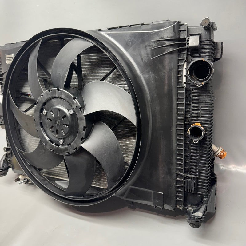 A2049066802 MERCEDES BENZ C250 COOLING RADIATOR FAN 2012 2013 2014 OEM A2049066802