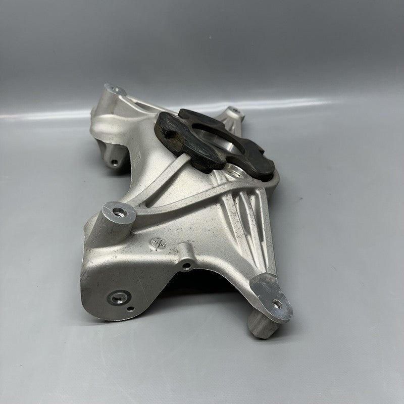 1044371-00-D TESLA MODEL 3 FUCA MOUNT LEFT FRONT 2017 2018 2019 2020 2021 2022 1044371-00-D