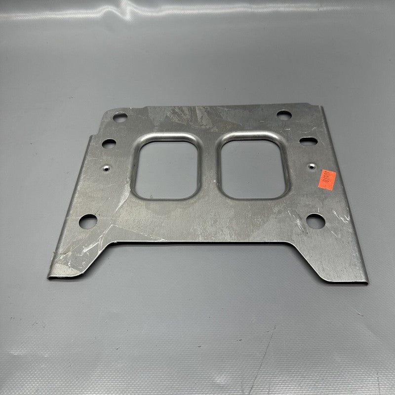 1061961-00-D TESLA MODEL X SHIM BUMPER RIGHT REAR 2016 17 18 19 20 2021 OEM 1061961-00-D