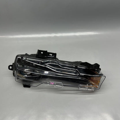 1077391-00-F TESLA MODEL 3 FOG LIGHT LEFT DRIVER 2017 18 19 20 21 22 2023 OEM 1077391-00-F