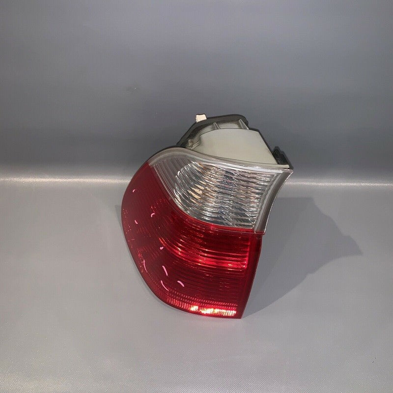 6321-7164473-05 BMW X5 E53 TAIL LIGHT LEFT DRIVER SIDE 2004 2005 2006 OEM