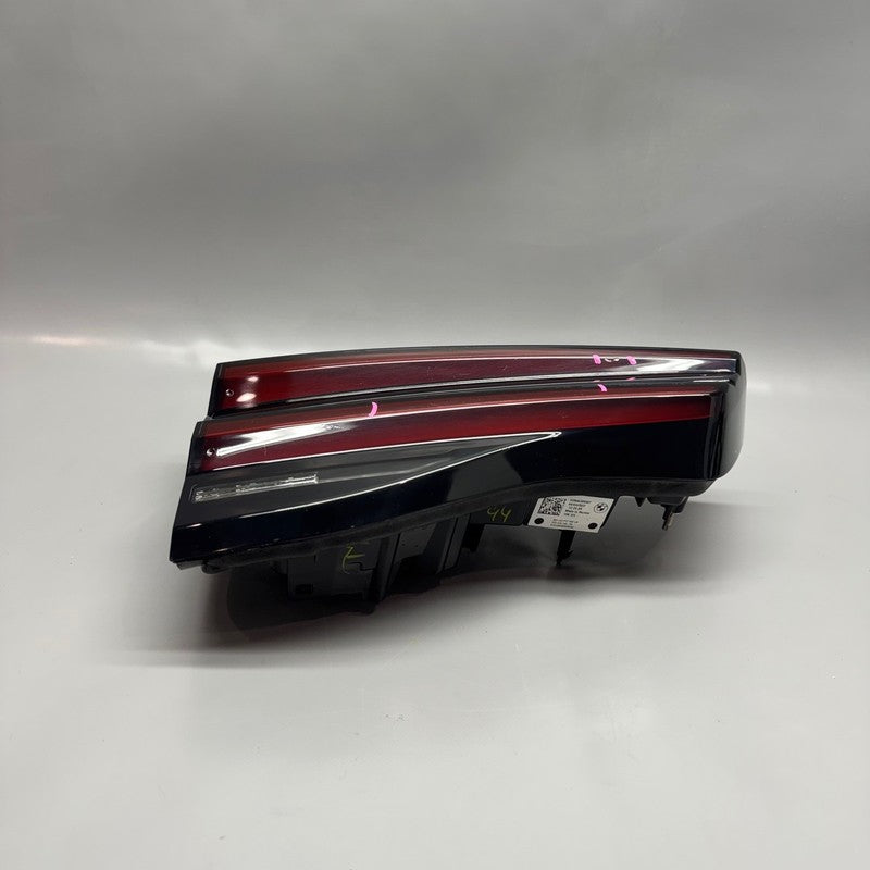 BMW X3 TAIL LIGHT INNER LEFT DRIVER 2022 2023 2024 OEM H3946305507